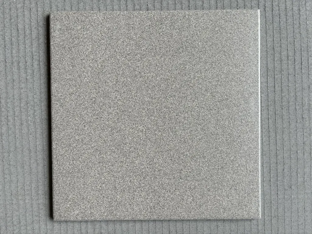 GP 34UP 30.5x30.5cm